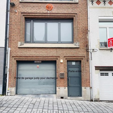 Logements Des Choraux Tournai Exterior foto