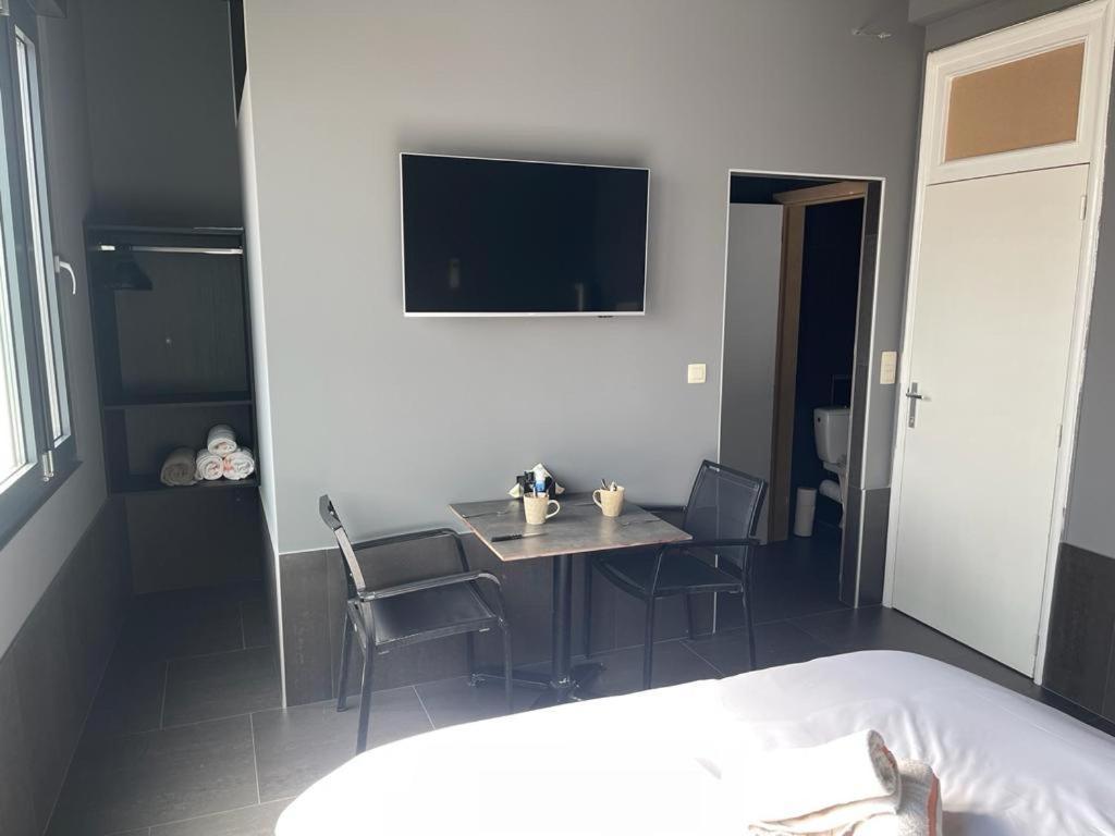Logements Des Choraux Tournai Exterior foto