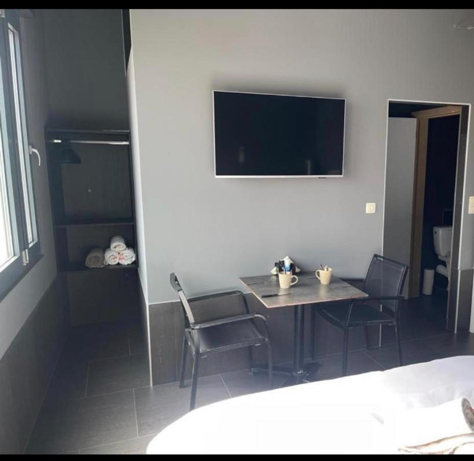 Logements Des Choraux Tournai Exterior foto